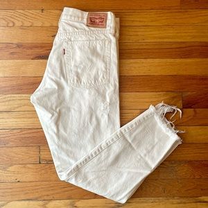 🤠 Levi’s 🤠 Wedgie Fit Jeans - 29